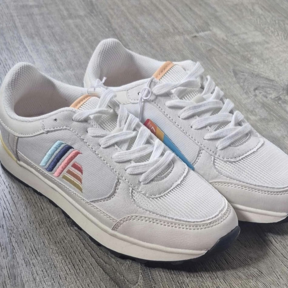 ALDImania Aldi 2025 ladies Adult’s Sneakers. Womens size 8